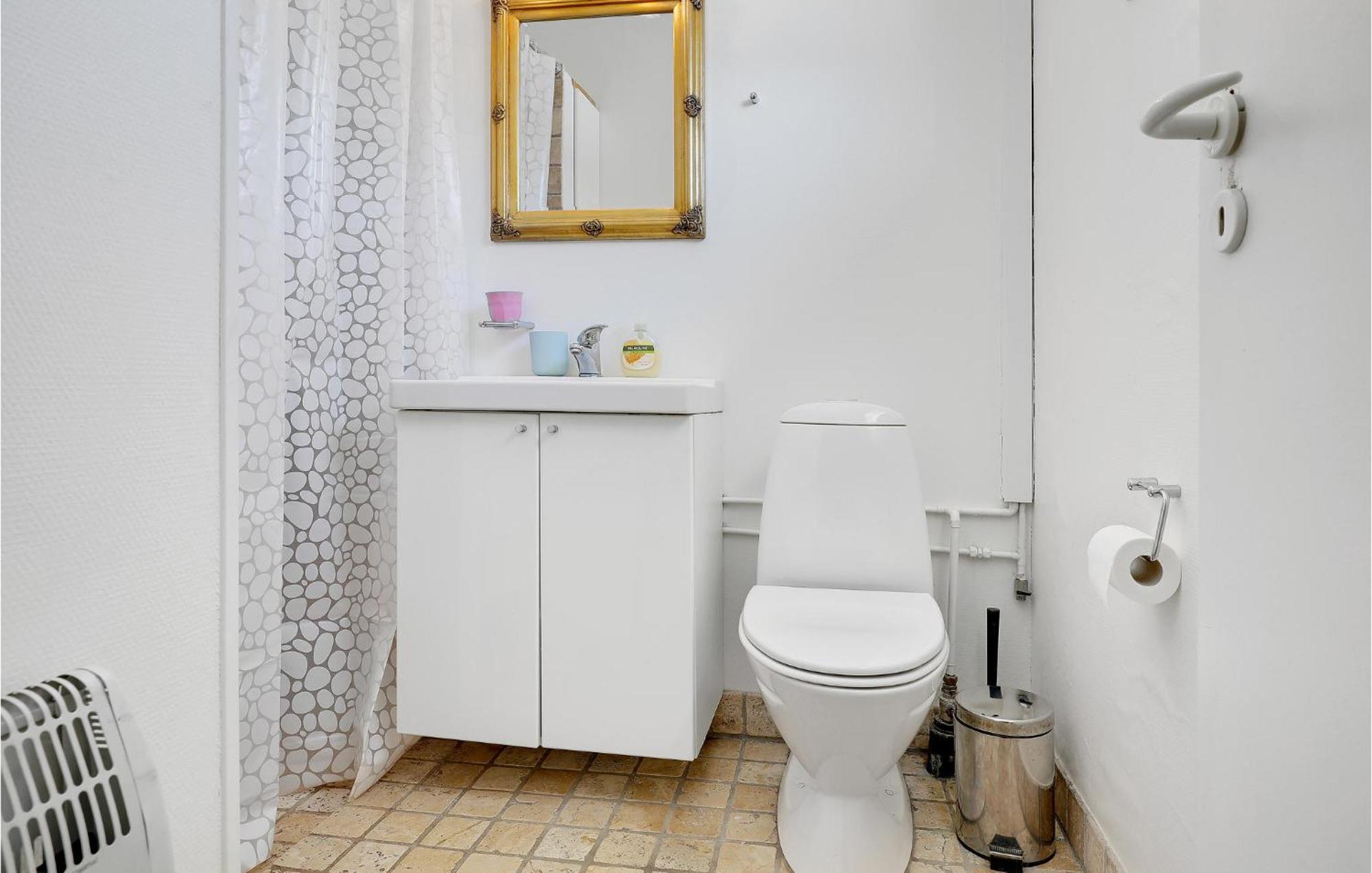 Beautiful Apartment In Nexo Bagian luar foto