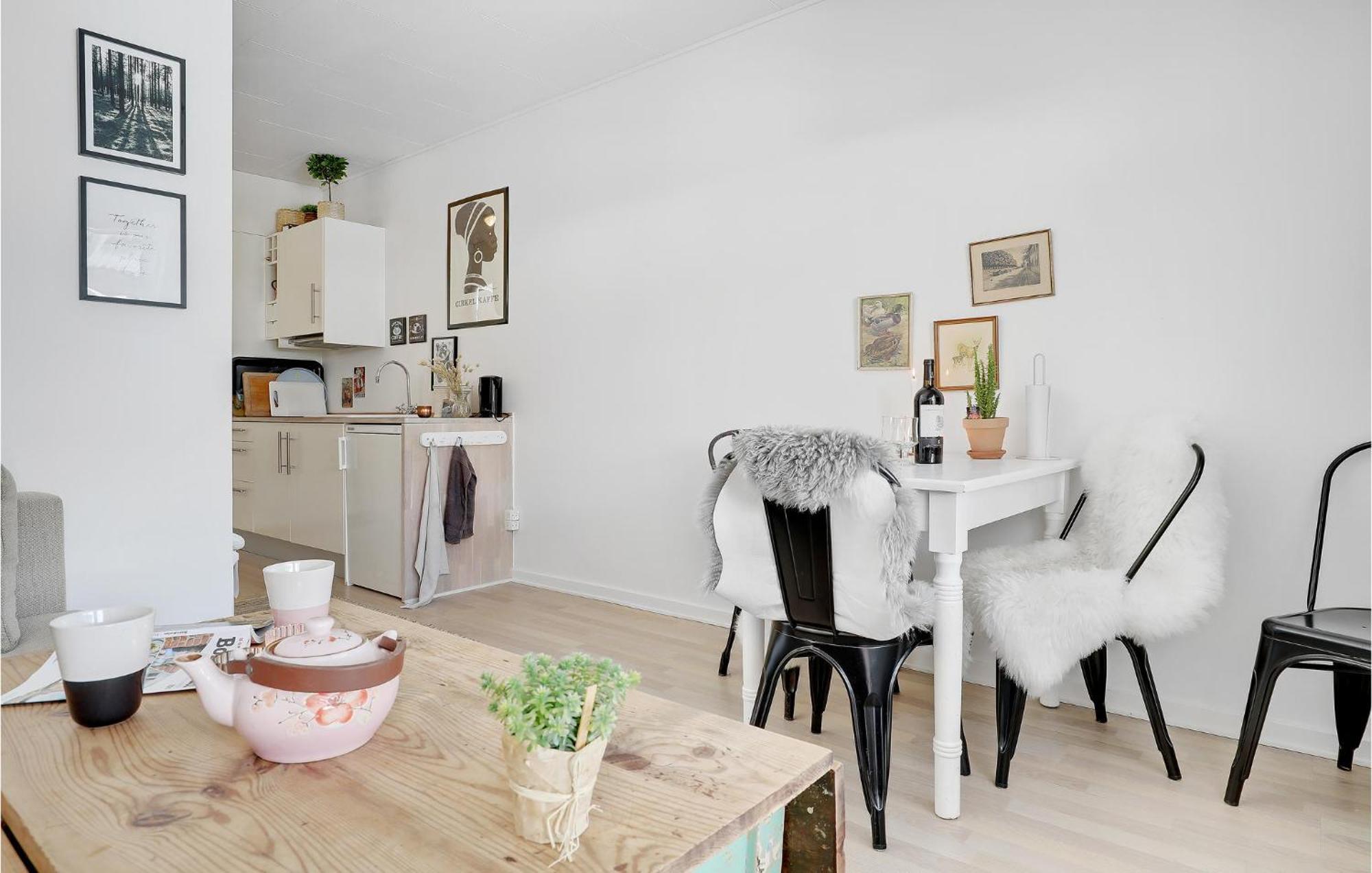 Beautiful Apartment In Nexo Bagian luar foto